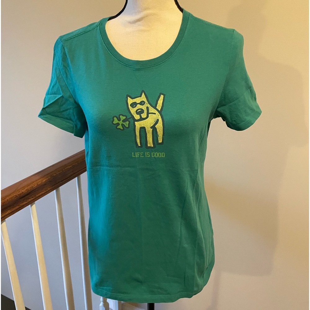 Gently worn life is good green T-shirt with the dog and shamrock in his mouth